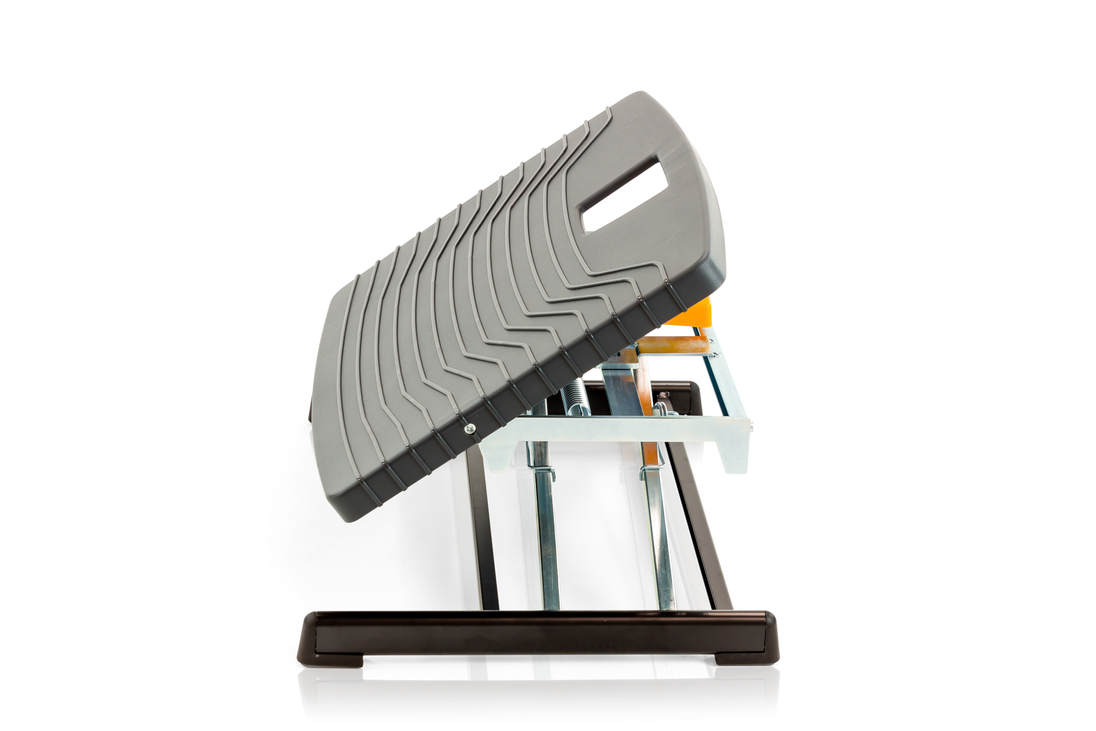 side profile of pro 959 footrest