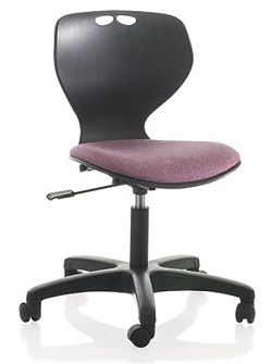 Mata Swivel Chair